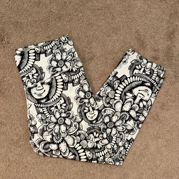 Nominou Nic Black & White Capri Leggings - Picture 6 of 8